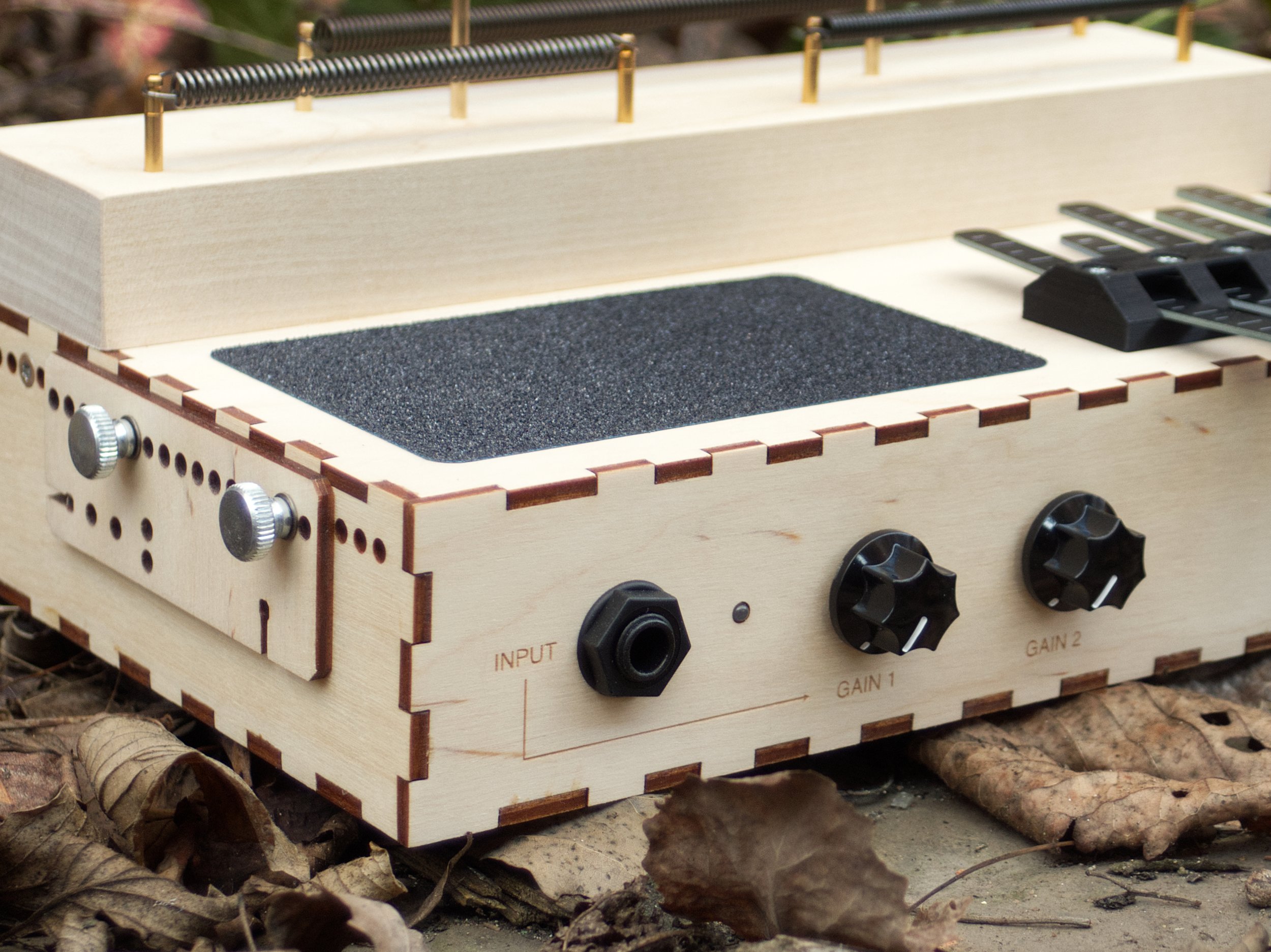 MICROPHONIC SOUNDBOX MK2 / Add-On Pack 付 Microphonic Soundbox mk2 – LeafAudio